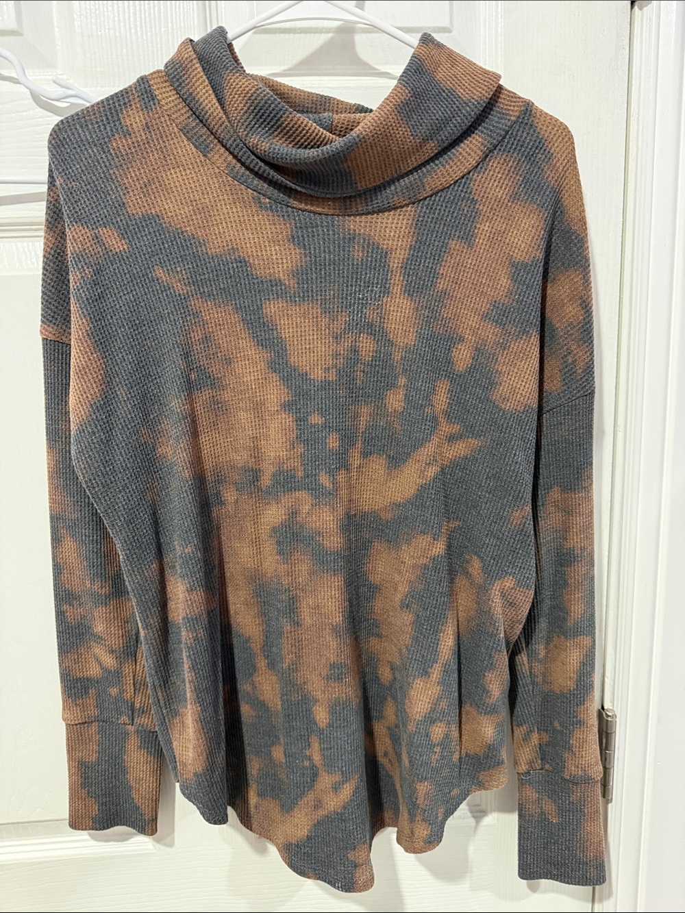 LuLaRoe Tie-Dye Waffle Cowl Neck Sweater - Gray & Brown